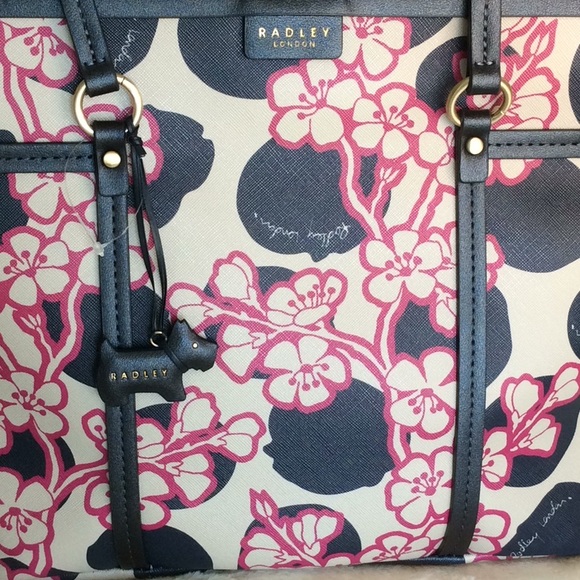 Radley London Handbag Tote                    NWT - Picture 3 of 8